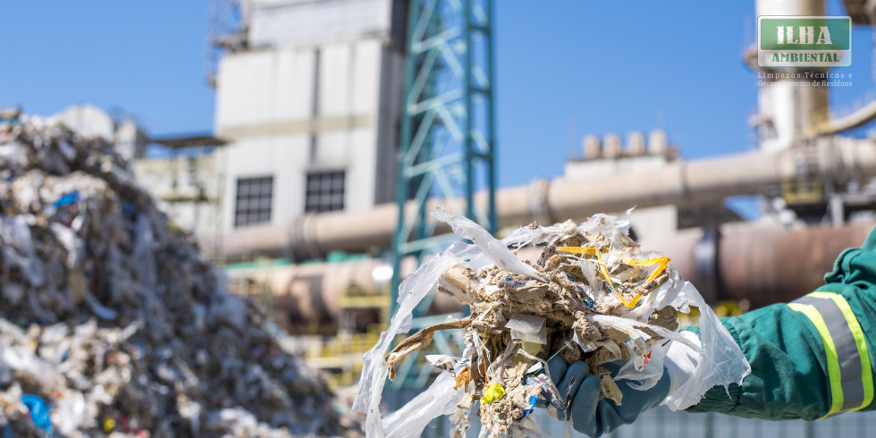 Resíduos Orgânicos e Compostagem em Ambientes Industriais: Benefícios Para a Sustentabilidade